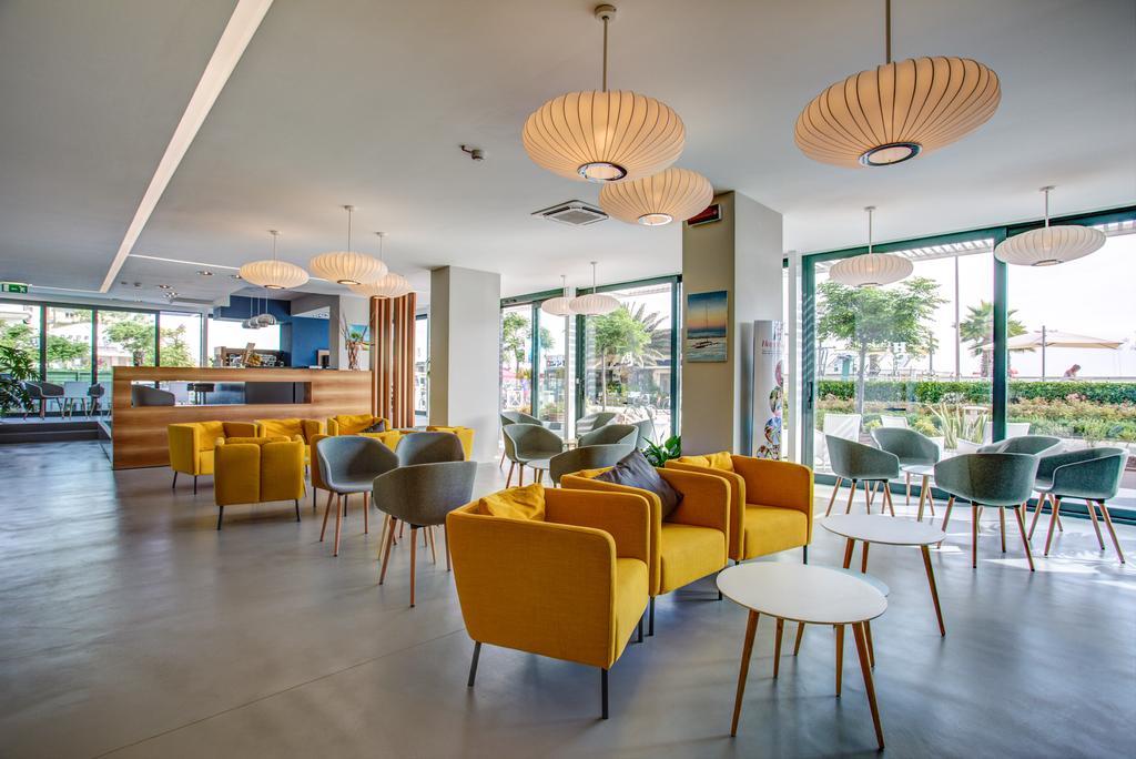 Hotel Commodore Riccione Exterior photo